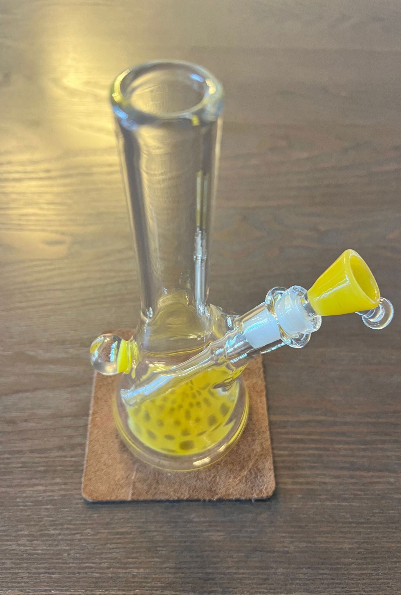 10mm Clear Mini Bong Yellow Honeycomb - GiggleGlass