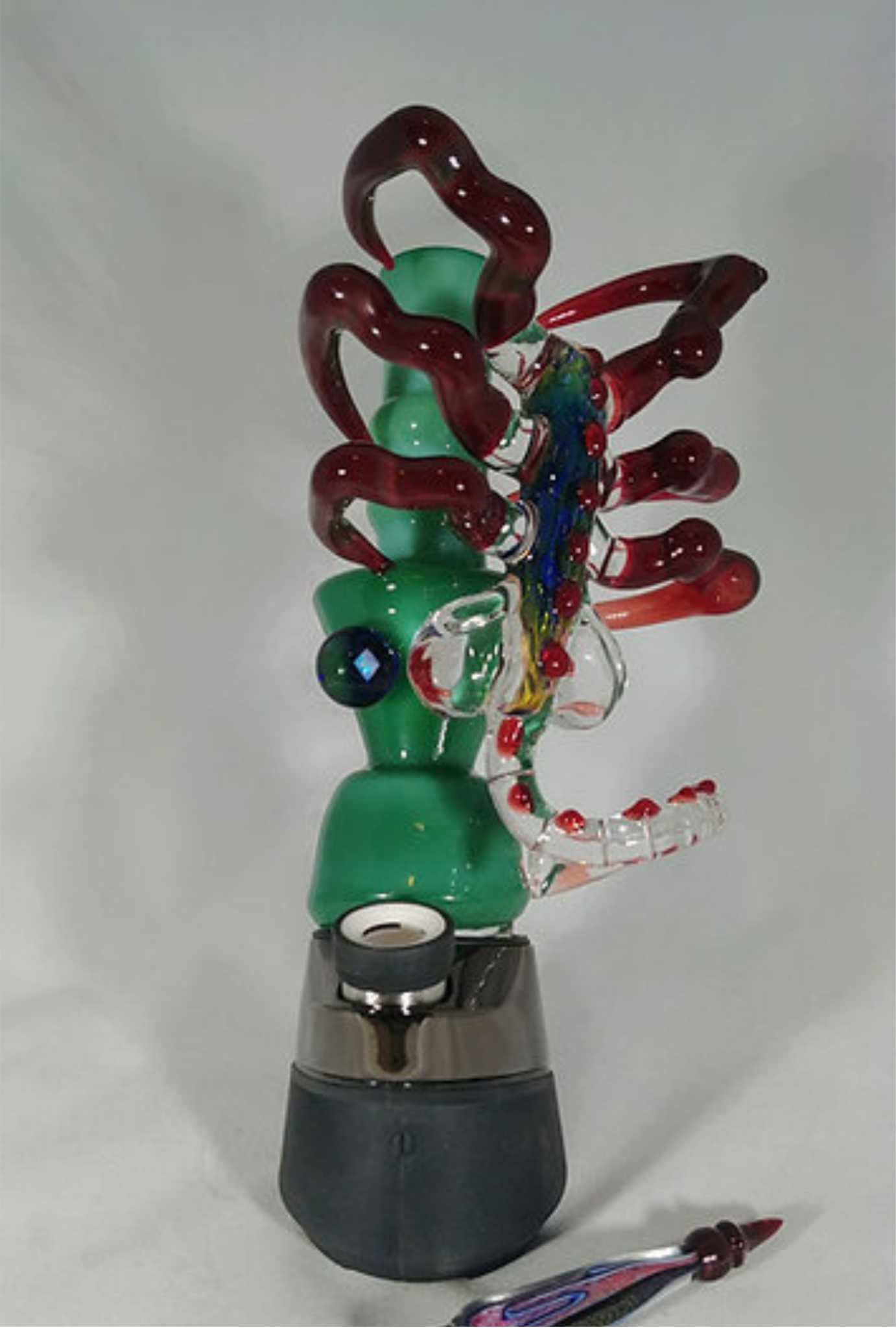 files/Alien_Face_Hugger_Puffco_Attachment_with_LED_-_GiggleGlass-1198989.png