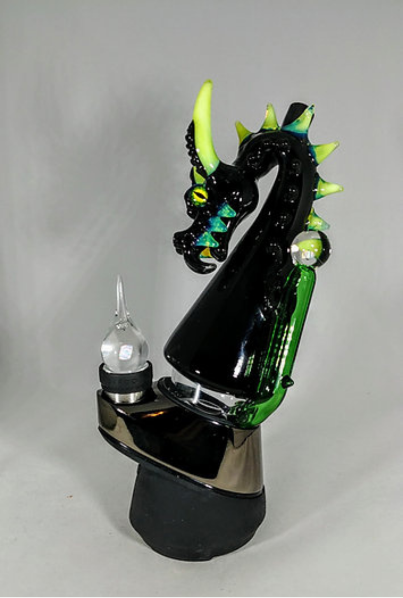 files/Black_Dragon_Puffco_Attachment_with_LED_-_GiggleGlass-1199154.png